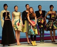 《相香》获2015华人时装设计大赛金奖 